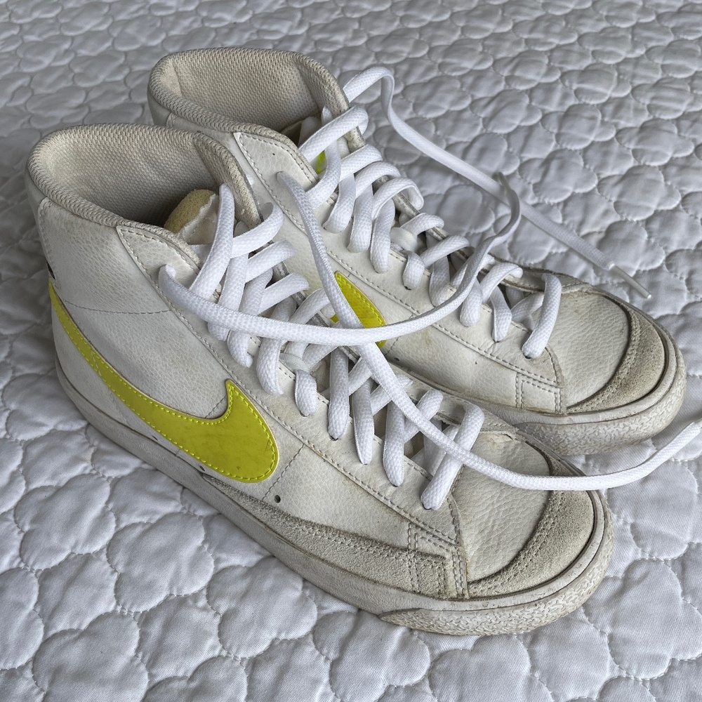 Nike Leather‎ 77' Blazers Women's Size 7.5